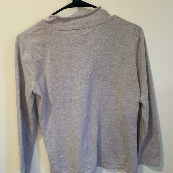 Light sweater - Picture 3 of 3